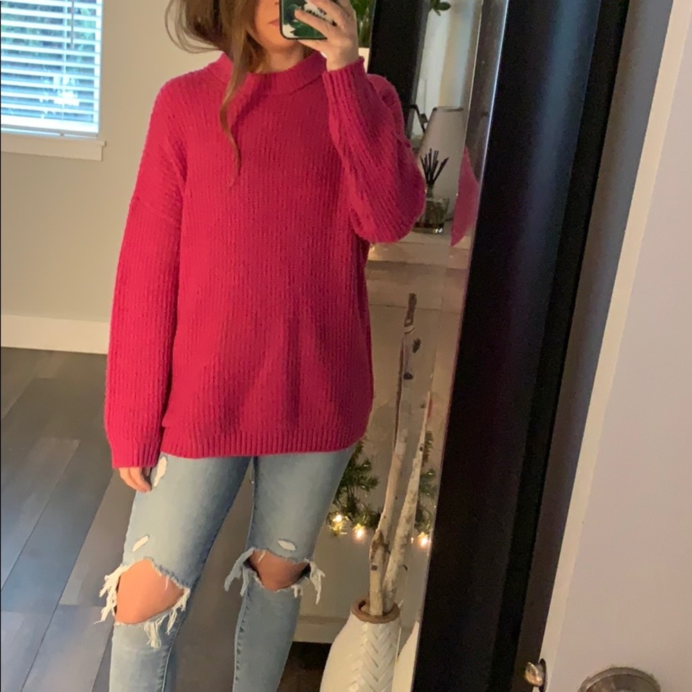 American Eagle Sweater